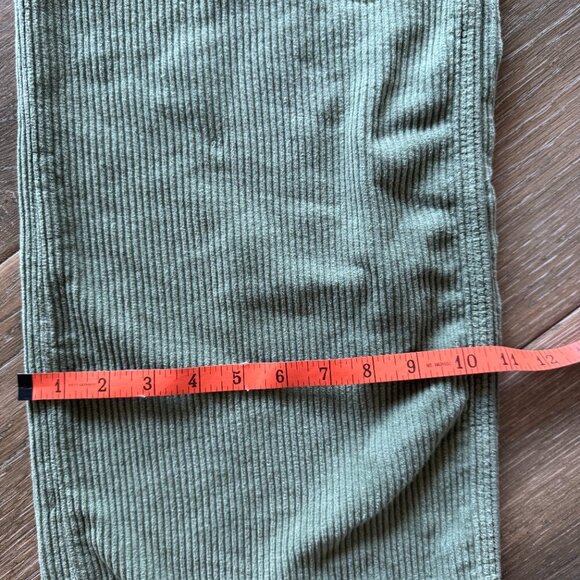 Reformation Alyssa high rise wide leg corduroy pants moss color. size 28 - Picture 9 of 13